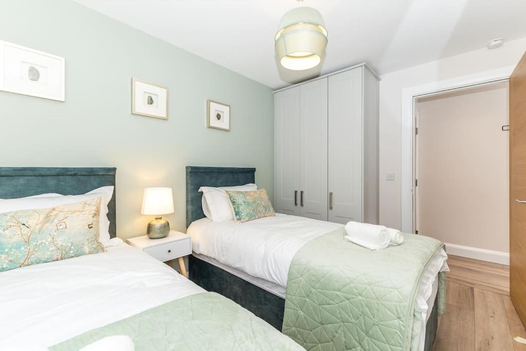 2 Bed In Apartment Ashbourne